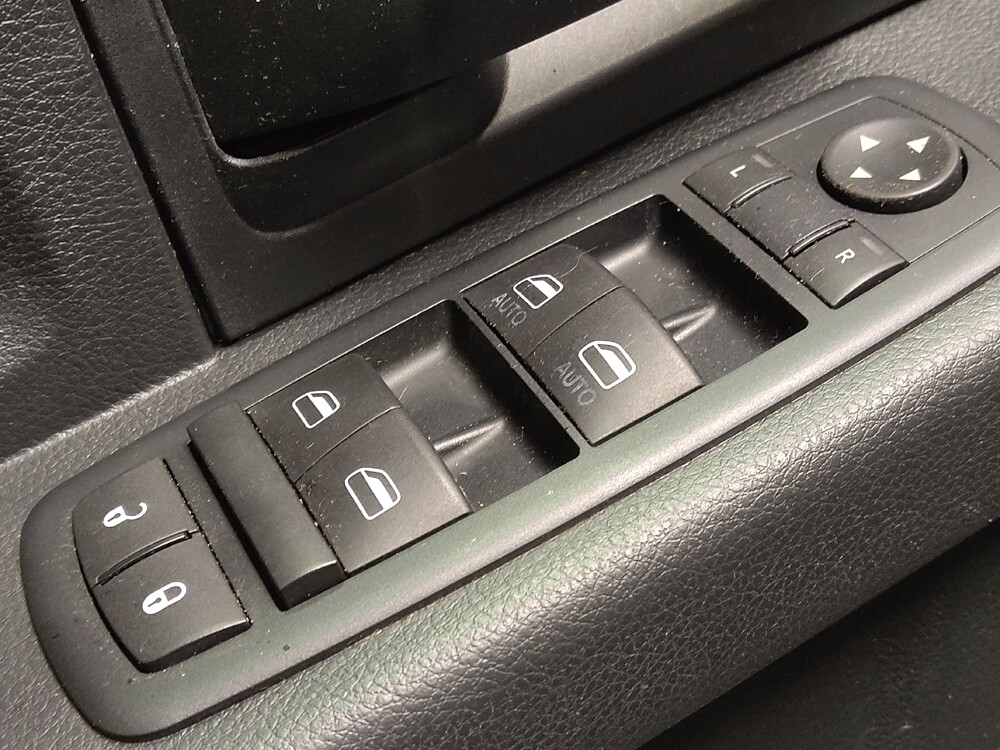 2015 RAM 1500 in Greenville, SC 29607 - 18098287 27