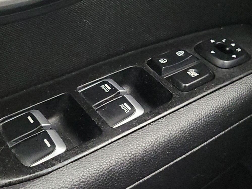 2018 Kia Soul in Conway, SC 29526 - 18098288 27