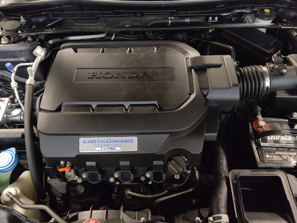 2015 Honda Accord in Houston, TX 77034 - 18098295 30