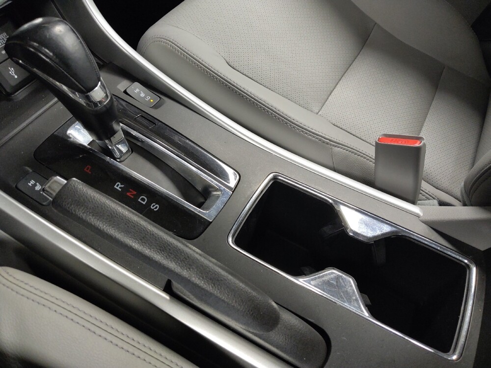 2015 Honda Accord in Houston, TX 77034 - 18098295 26