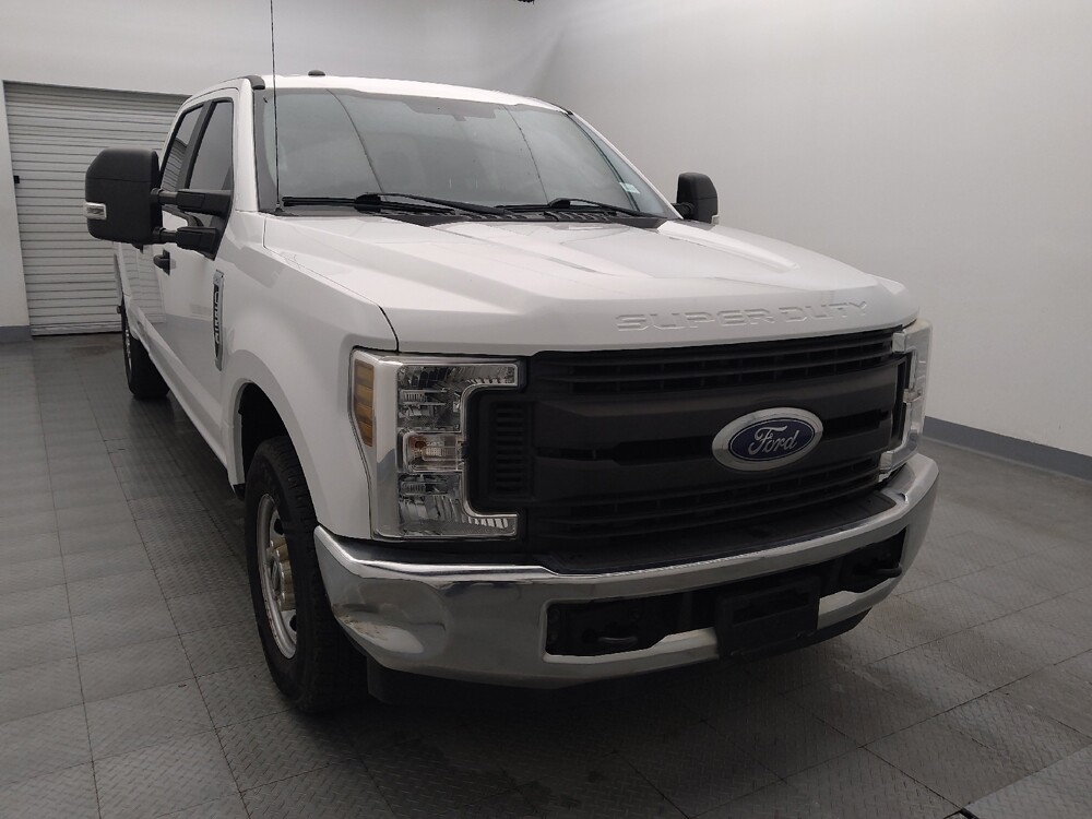 2018 Ford F250 in Houston, TX 77074 - 18098298 13