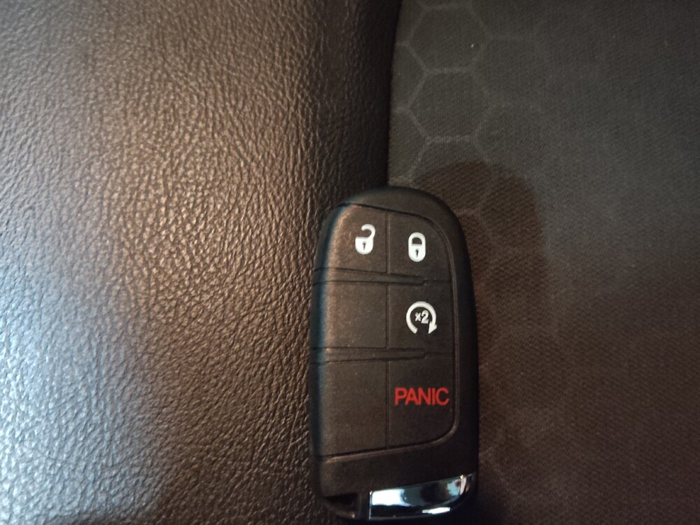 2018 Jeep Compass in Allentown, PA 18103 - 18098314 32