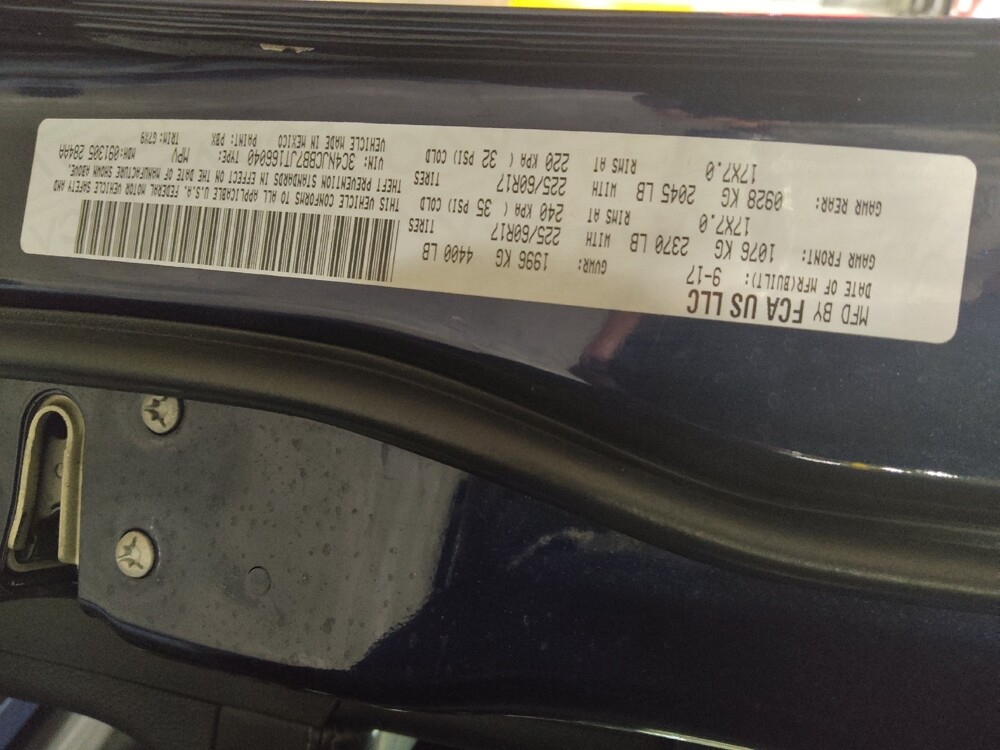 2018 Jeep Compass in Allentown, PA 18103 - 18098314 33