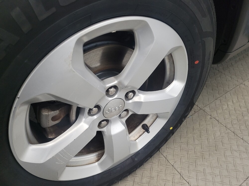 2018 Jeep Compass in Allentown, PA 18103 - 18098314 31