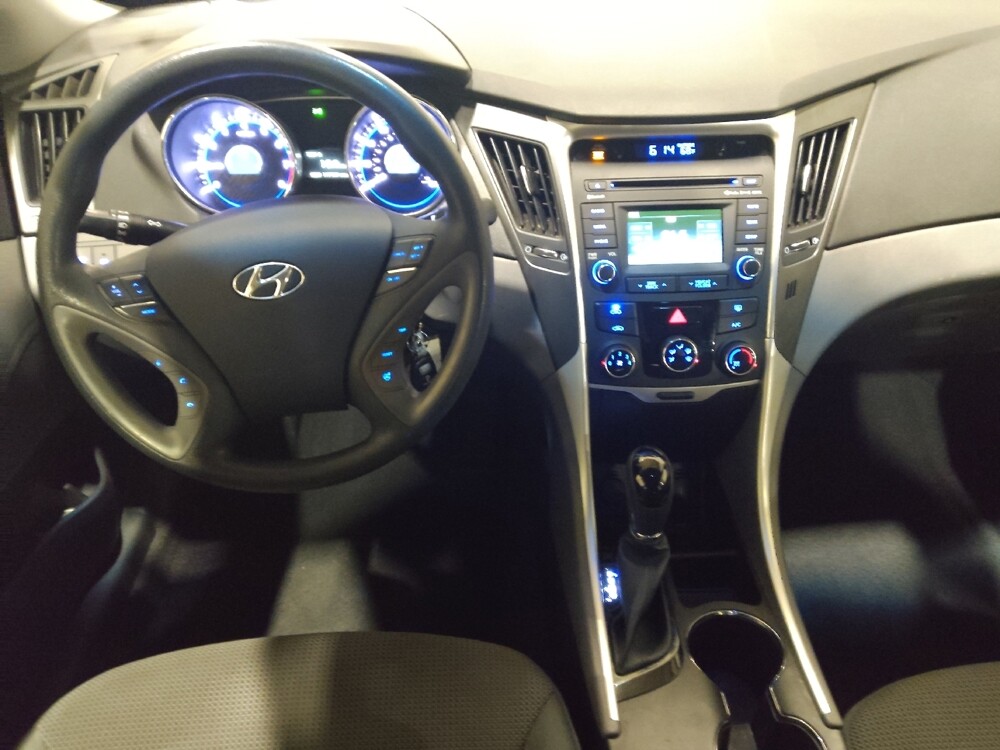2014 Hyundai Sonata in Newport News, VA 23601 - 18098320 22