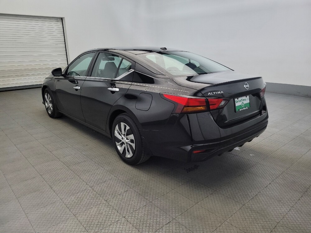2019 Nissan Altima in New Castle, DE 19720 - 18098327 5