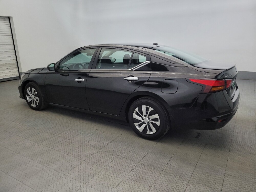 2019 Nissan Altima in New Castle, DE 19720 - 18098327 3