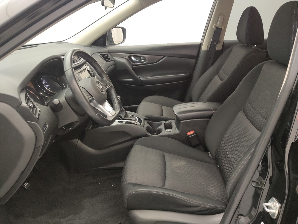 2019 Nissan Rogue in Gladstone, MO 64118 - 18098332 17