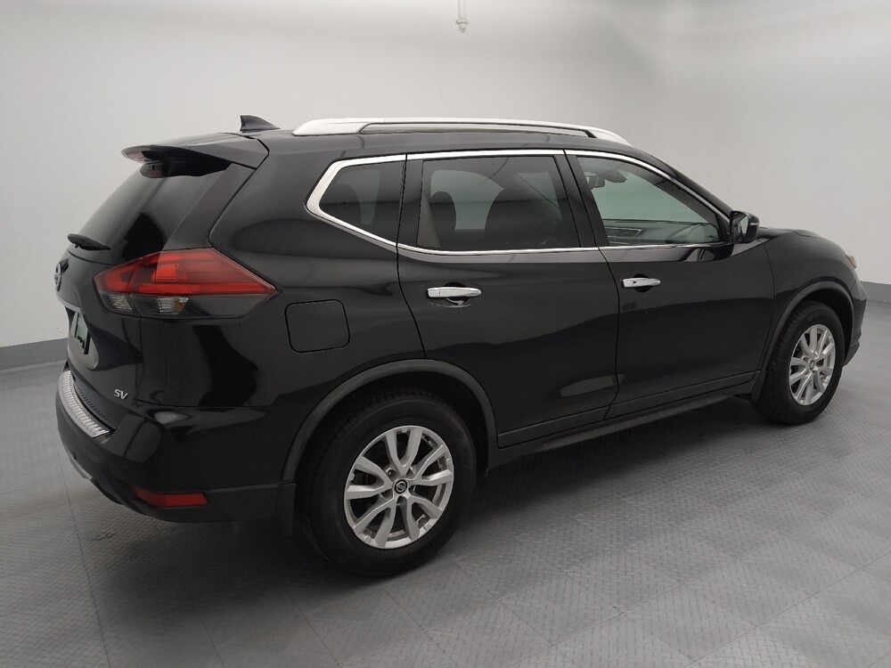 2019 Nissan Rogue in Gladstone, MO 64118 - 18098332 10