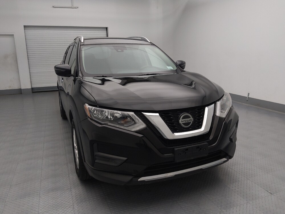 2019 Nissan Rogue in Gladstone, MO 64118 - 18098332 14