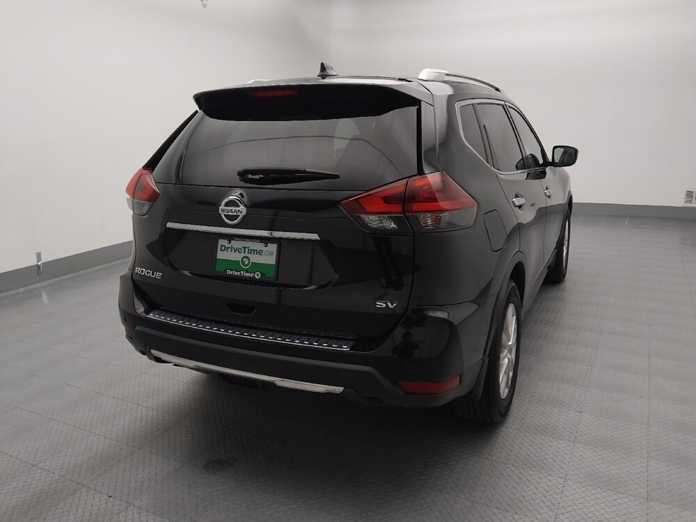 2019 Nissan Rogue in Gladstone, MO 64118 - 18098332 7