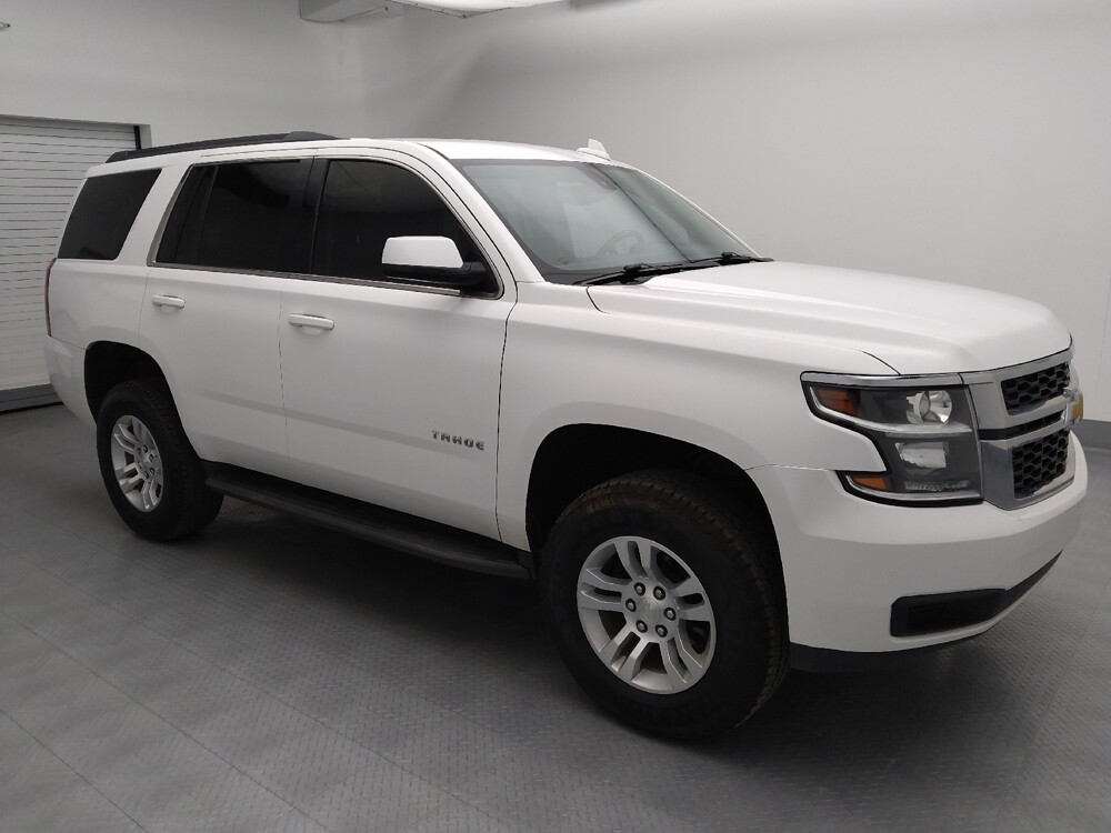 2020 Chevrolet Tahoe in Independence, MO 64055 - 18098334 11