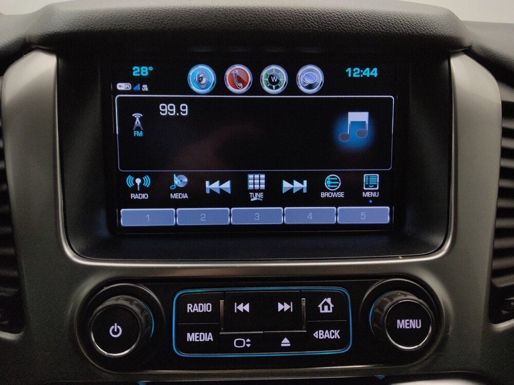 2020 Chevrolet Tahoe in Independence, MO 64055 - 18098334 25