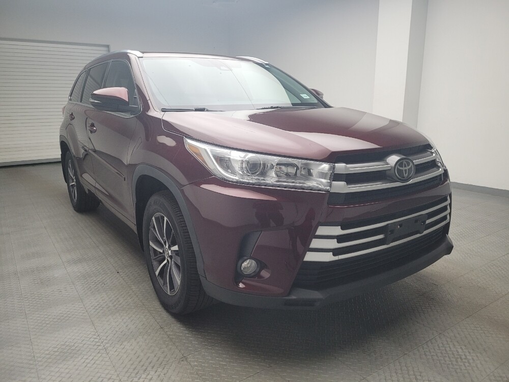 2018 Toyota Highlander in Taylor, MI 48180 - 18098335 13