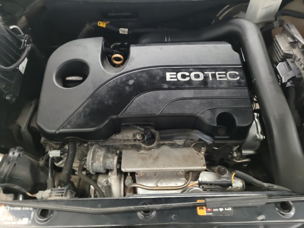 2019 Chevrolet Equinox in Grand Rapids, MI 49508 - 18098337 30