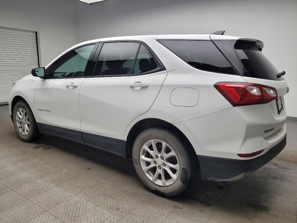 2019 Chevrolet Equinox in Eastpointe, MI 48021 - 18098338 3