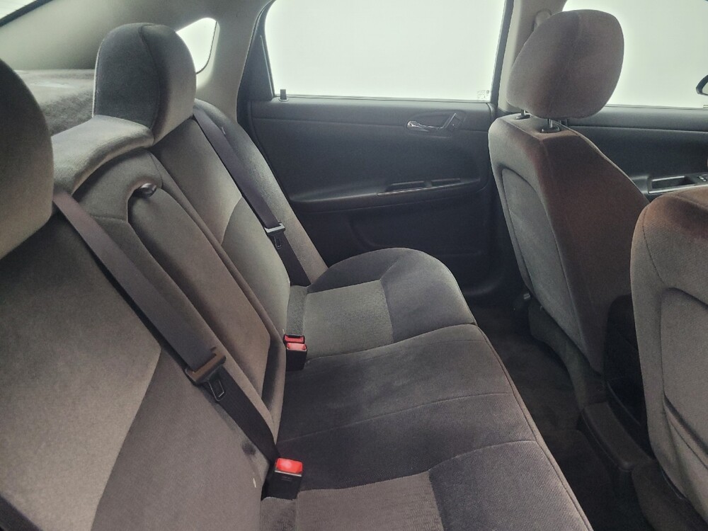 2014 Chevrolet Impala in Mishawaka, IN 46545 - 18098339 19