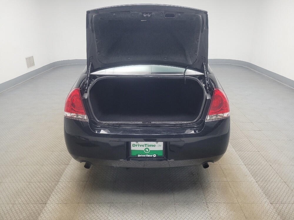 2014 Chevrolet Impala in Mishawaka, IN 46545 - 18098339 29
