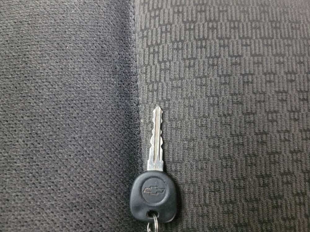 2014 Chevrolet Impala in Mishawaka, IN 46545 - 18098339 32