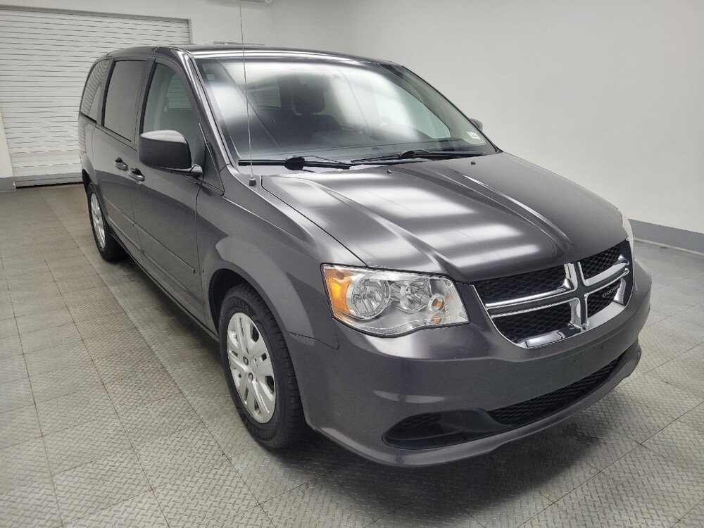 2016 Dodge Grand Caravan in Ft Wayne, IN 46805 - 18098340 13