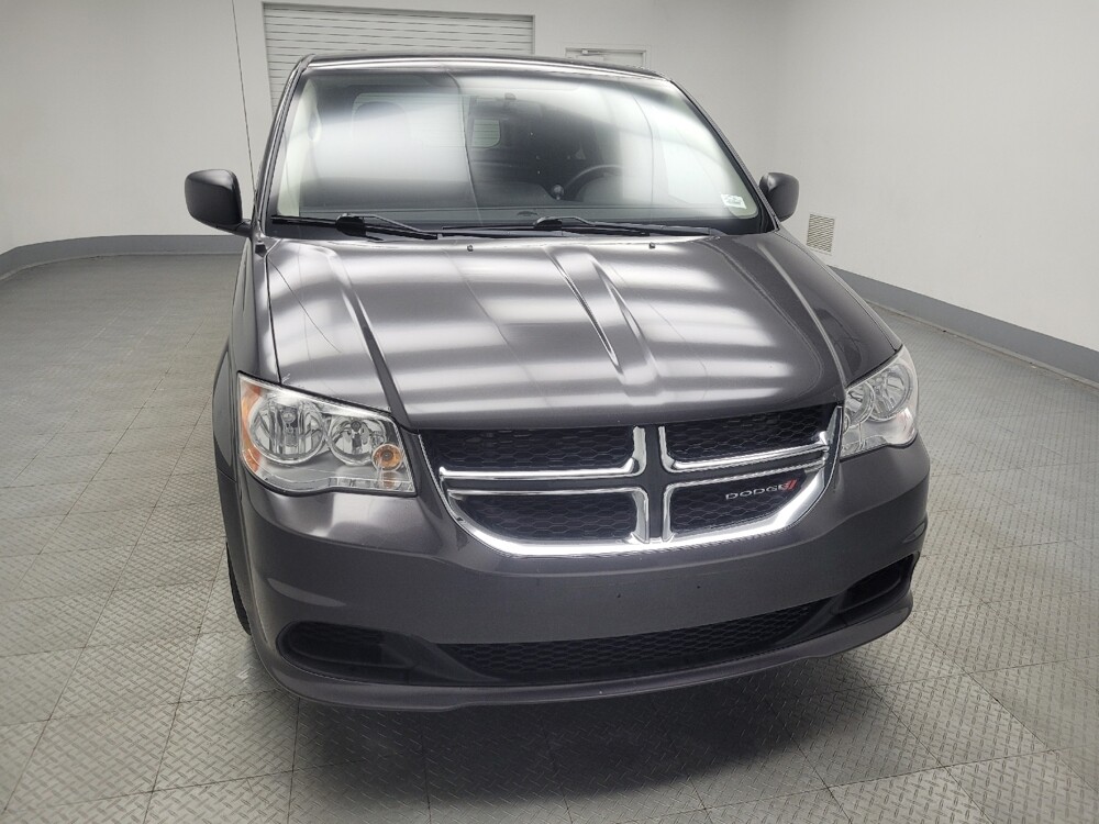 2016 Dodge Grand Caravan in Ft Wayne, IN 46805 - 18098340 14