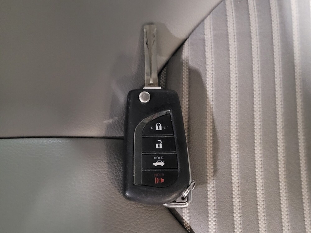 2020 Toyota Camry in Pensacola, FL 32505 - 18098344 32