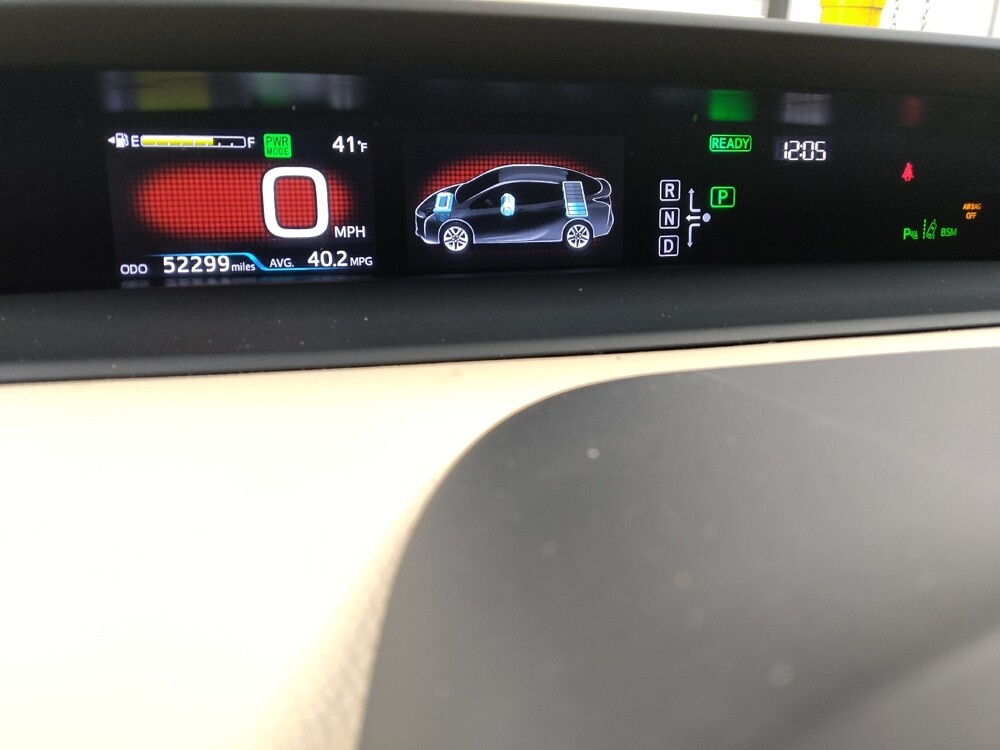 2018 Toyota Prius in Chattanooga, TN 37421 - 18098345 23