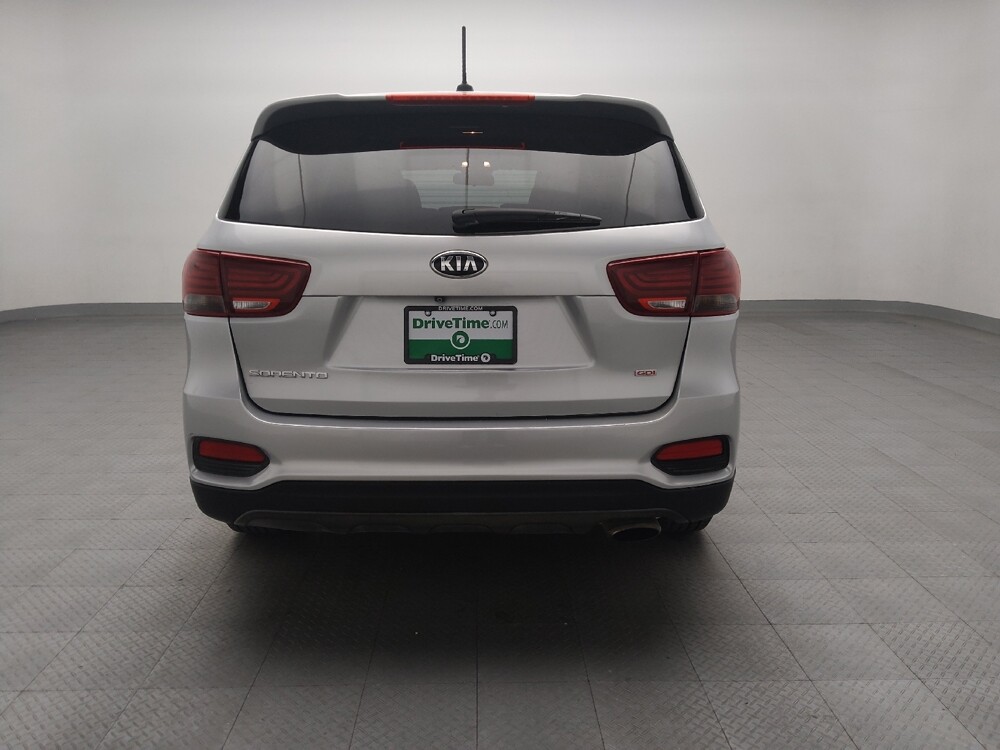 2019 Kia Sorento in Plano, TX 75074 - 18098350 7