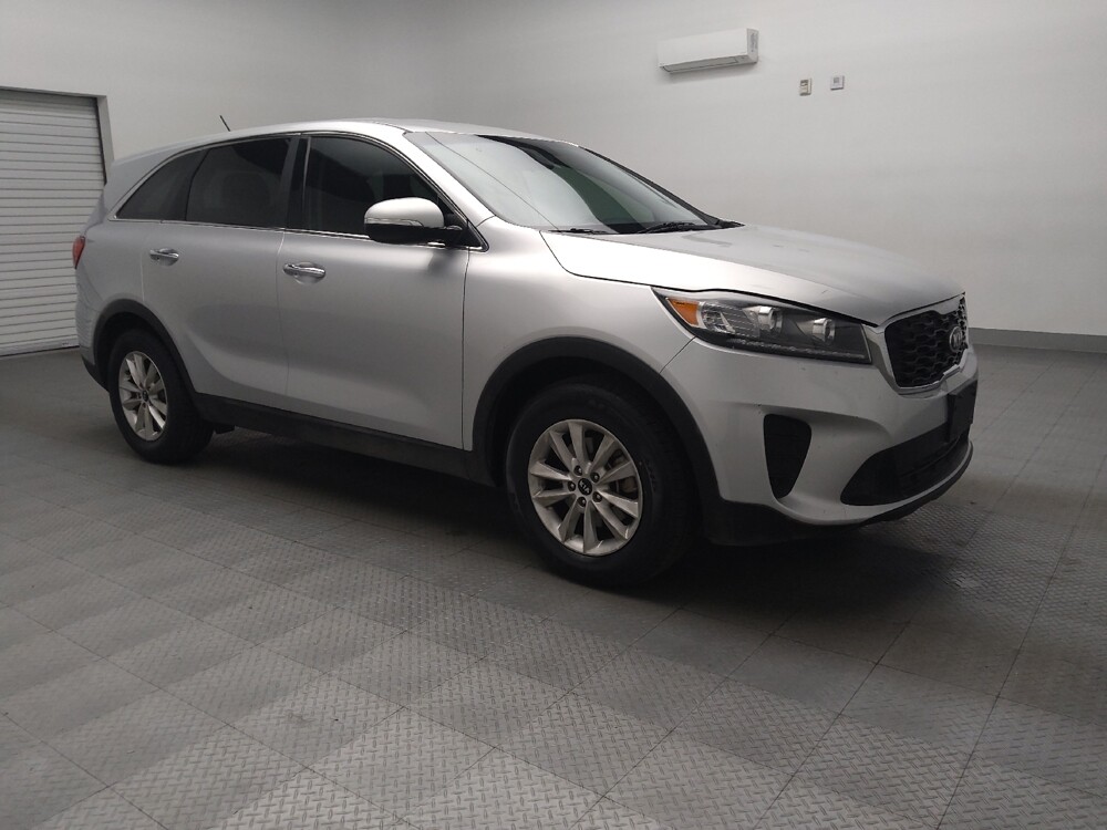 2019 Kia Sorento in Plano, TX 75074 - 18098350 13