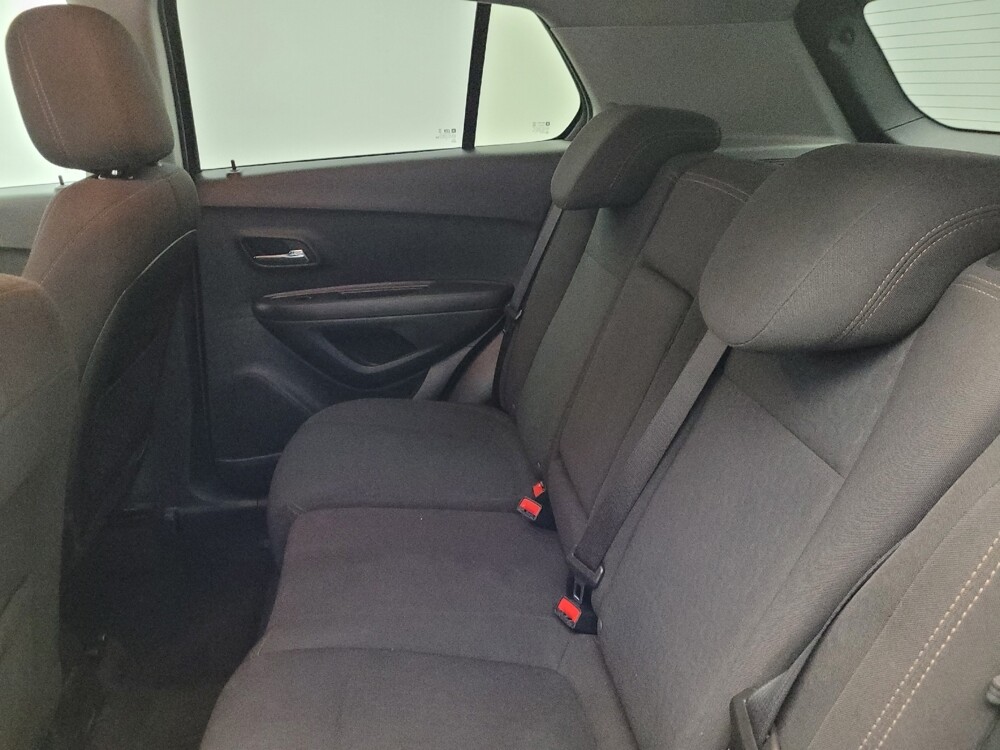 2020 Chevrolet Trax in Albuquerque, NM 87113 - 18098355 18