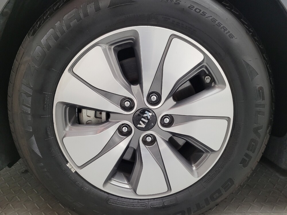 2017 Kia Optima in Sacramento, CA 95821 - 18098357 31