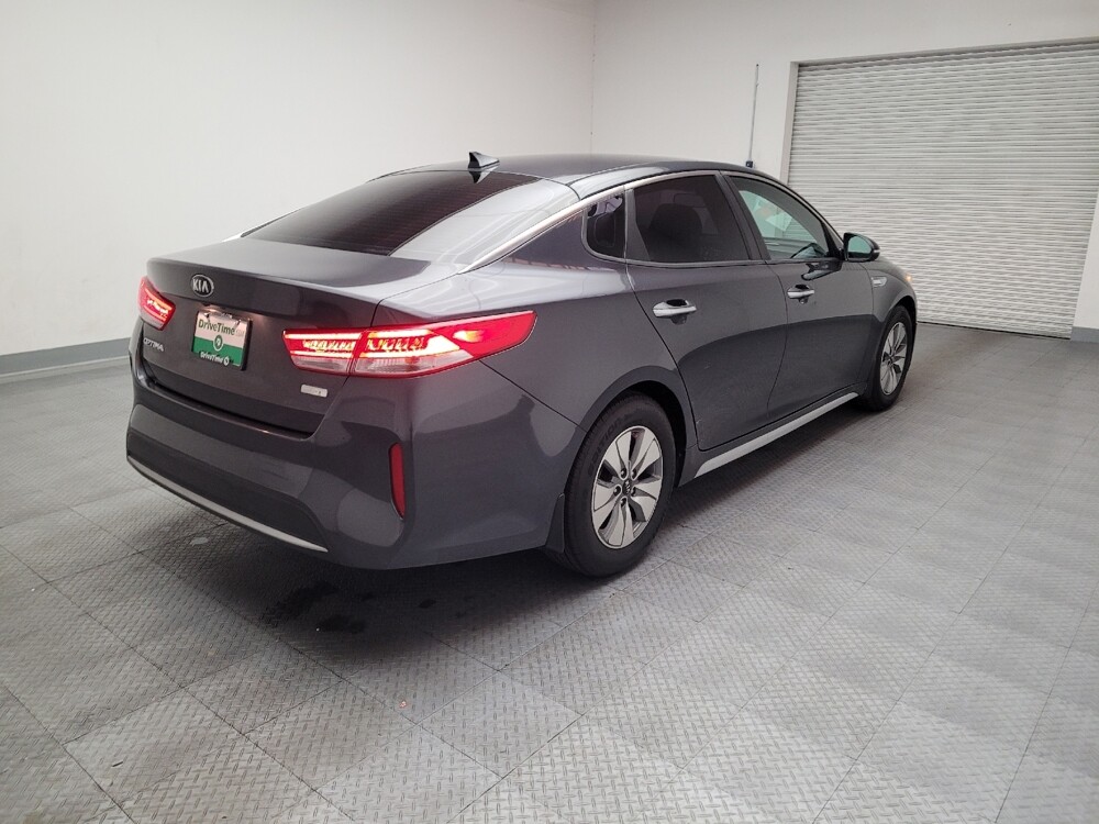 2017 Kia Optima in Sacramento, CA 95821 - 18098357 9