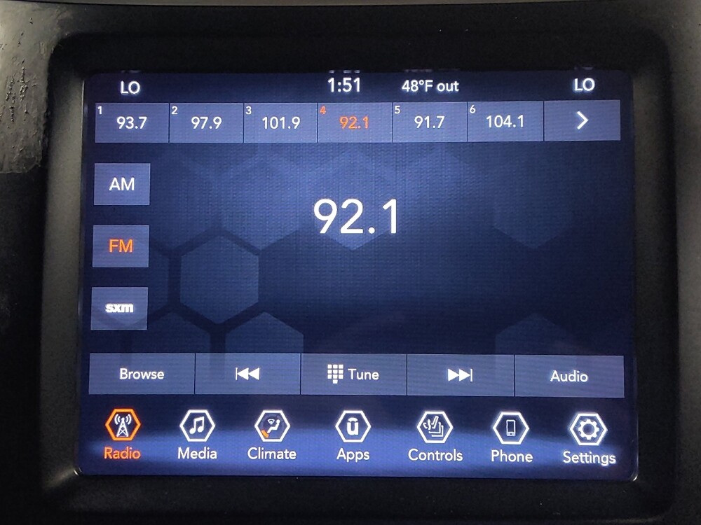 2021 Jeep Cherokee in Baton Rouge, LA 70816 - 18098364 25