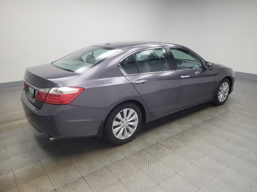 2015 Honda Accord in Indianapolis, IN 46222 - 18098366 10