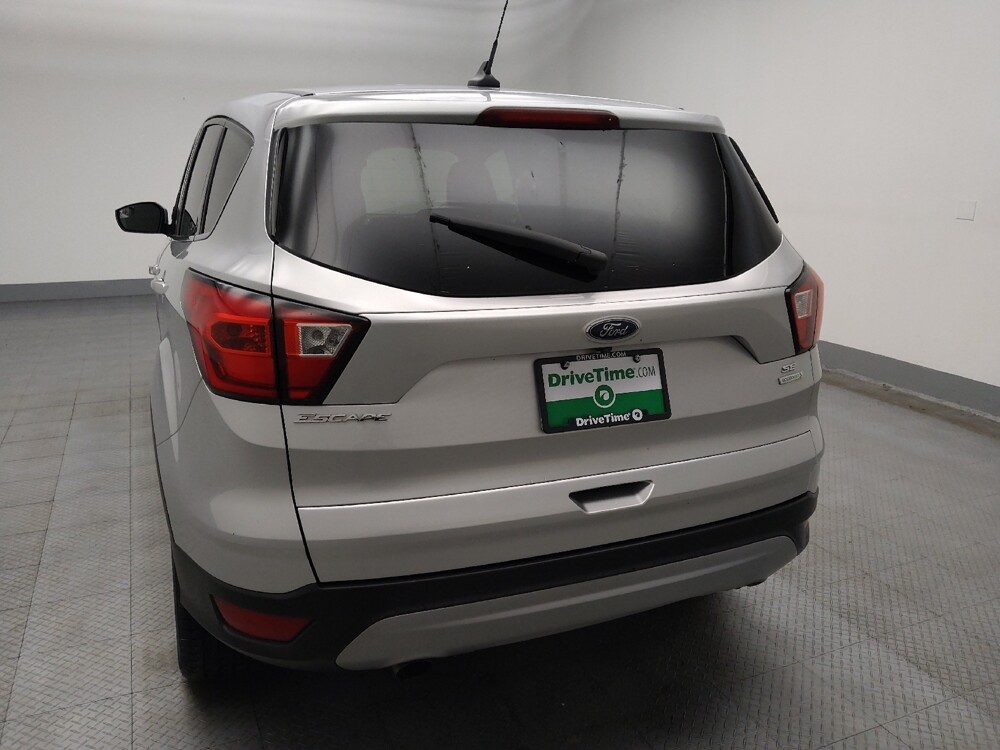 2019 Ford Escape in Des Moines, IA 50310 - 18098367 6
