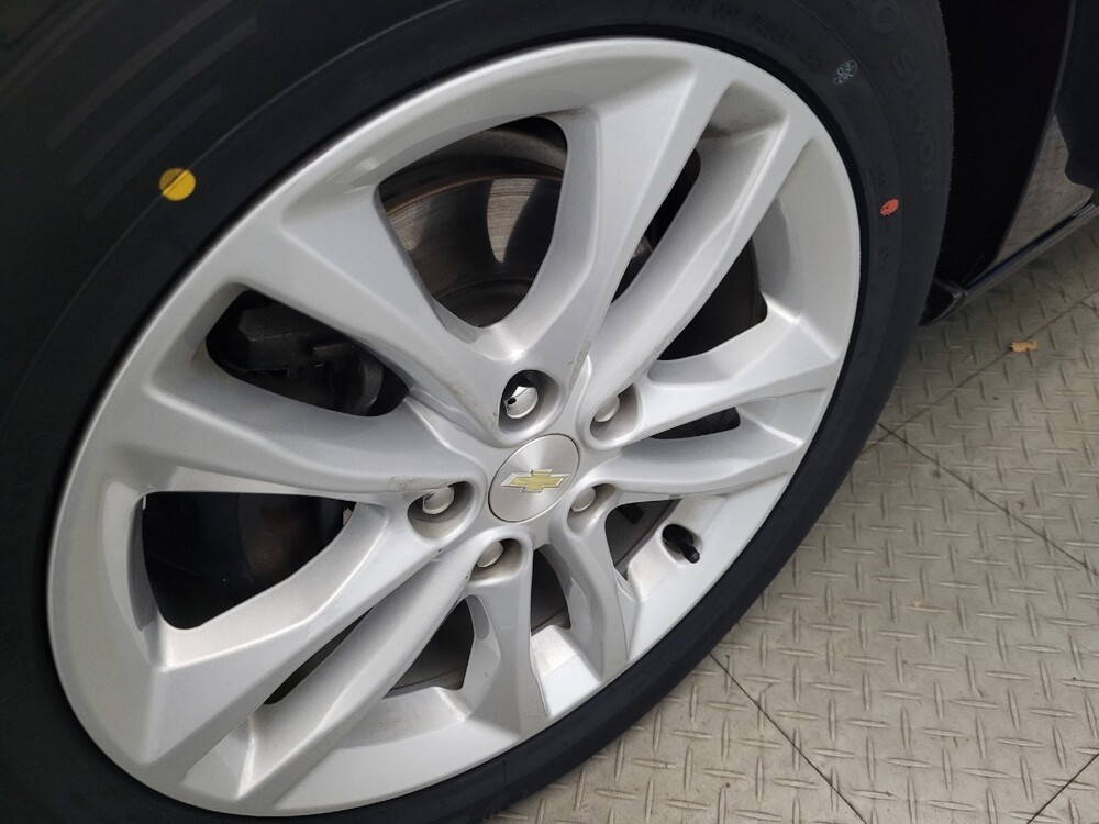 2018 Chevrolet Malibu in New Castle, DE 19720 - 18098373 31