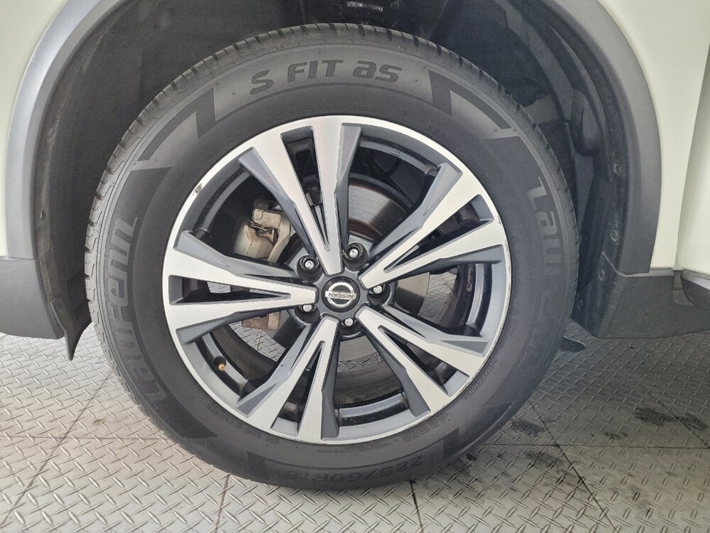 2017 Nissan Rogue in Tucson, AZ 85705 - 18098375 31