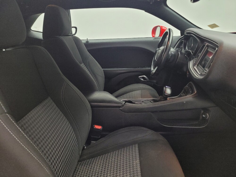 2019 Dodge Challenger in Huntsville, AL 35816 - 18098378 21
