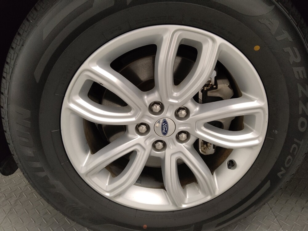 2020 Ford Explorer in Arlington, TX 76011 - 18098384 31