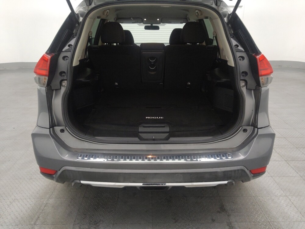 2017 Nissan Rogue in Hialeah, FL 33014 - 18098385 29