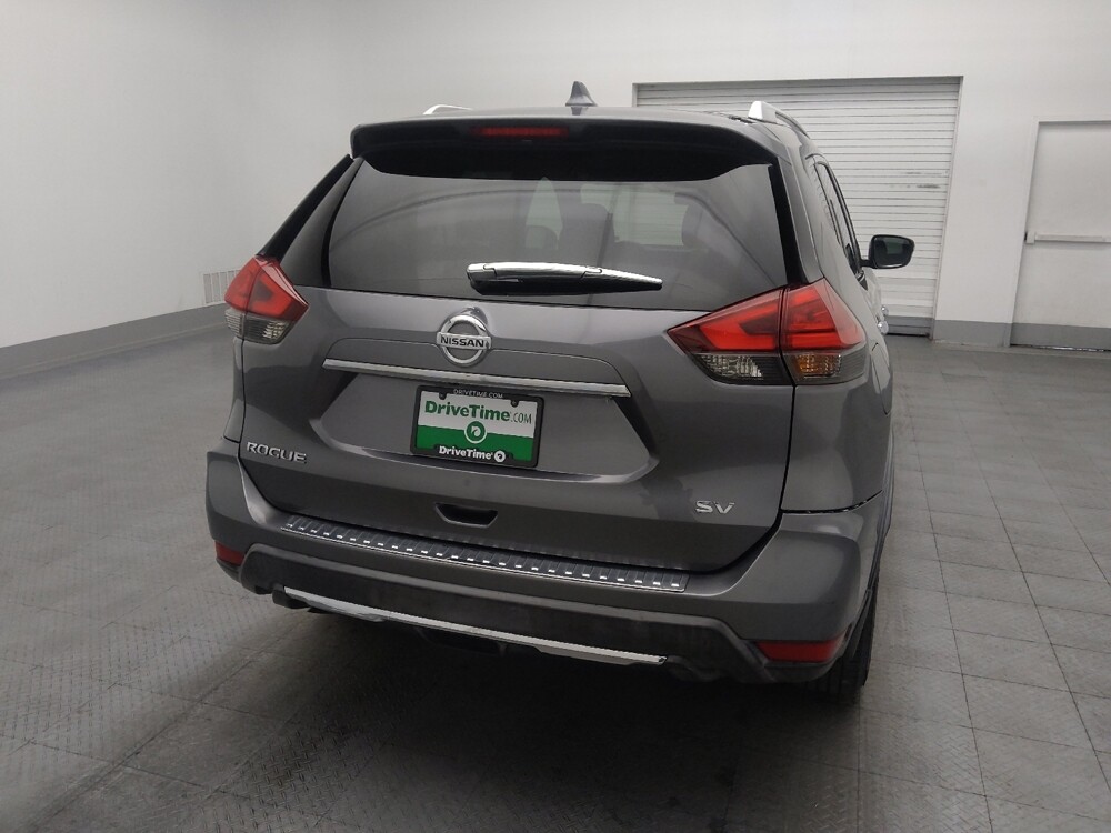 2017 Nissan Rogue in Hialeah, FL 33014 - 18098385 7