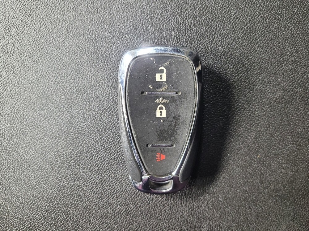 2020 Chevrolet Equinox in Columbus, GA 31909 - 18098388 32