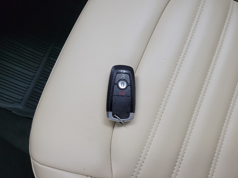 2021 Ford Edge in Pittsburgh, PA 15236 - 18098395 32