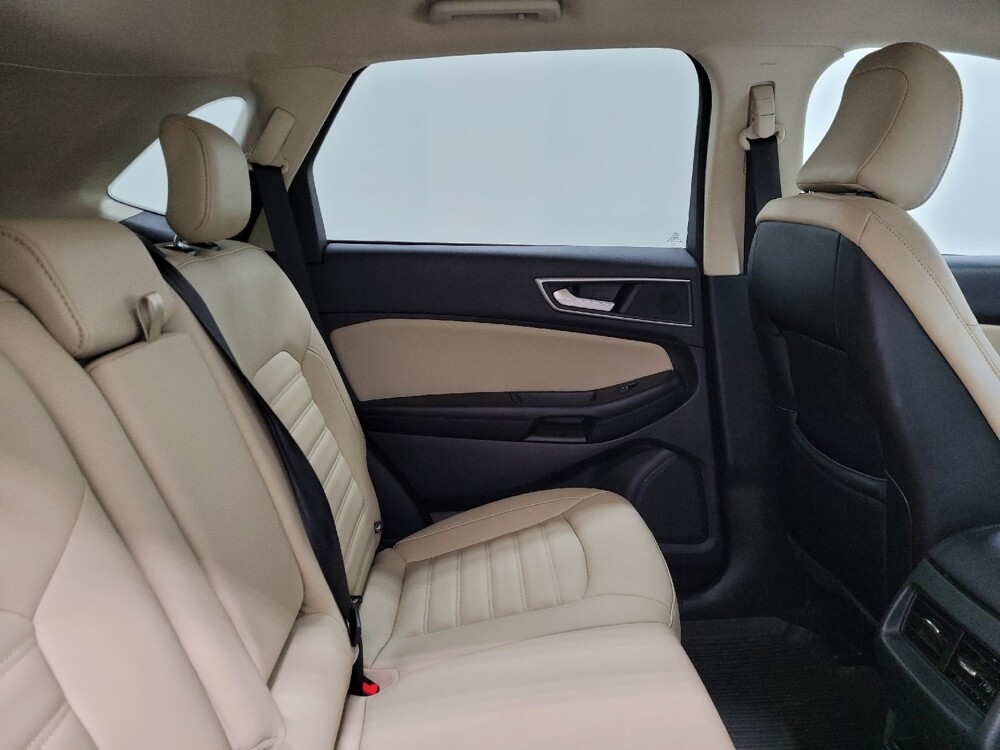 2021 Ford Edge in Pittsburgh, PA 15236 - 18098395 19