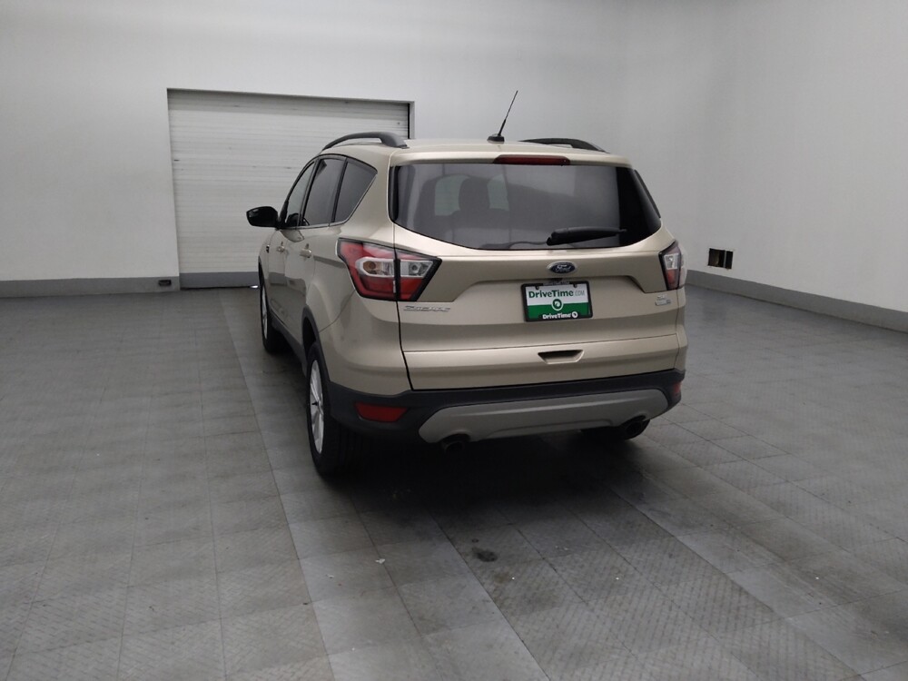2018 Ford Escape in Albany, GA 31705 - 18098396 5