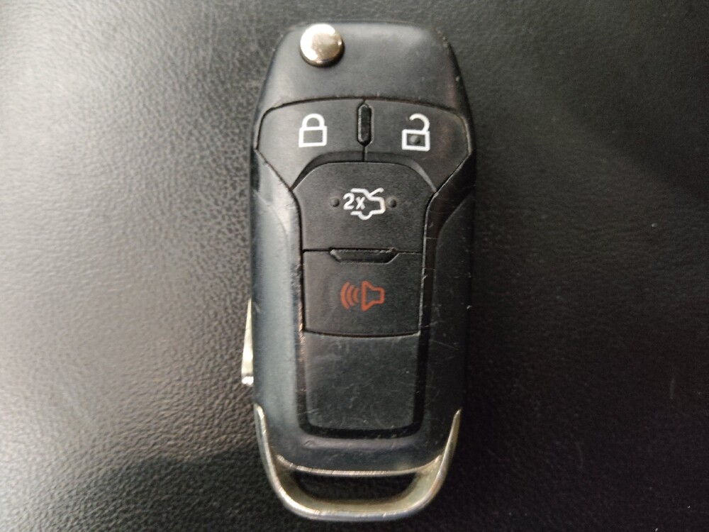 2020 Ford Explorer in Baton Rouge, LA 70816 - 18098399 32