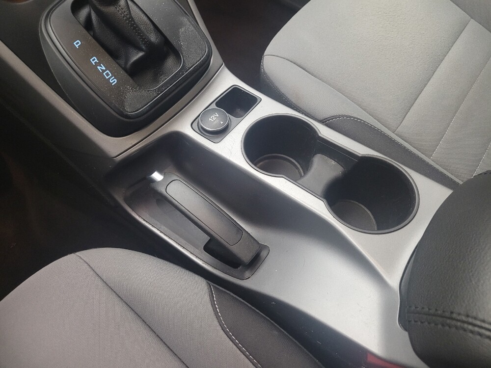 2015 Ford Escape in Taylor, MI 48180 - 18098402 26