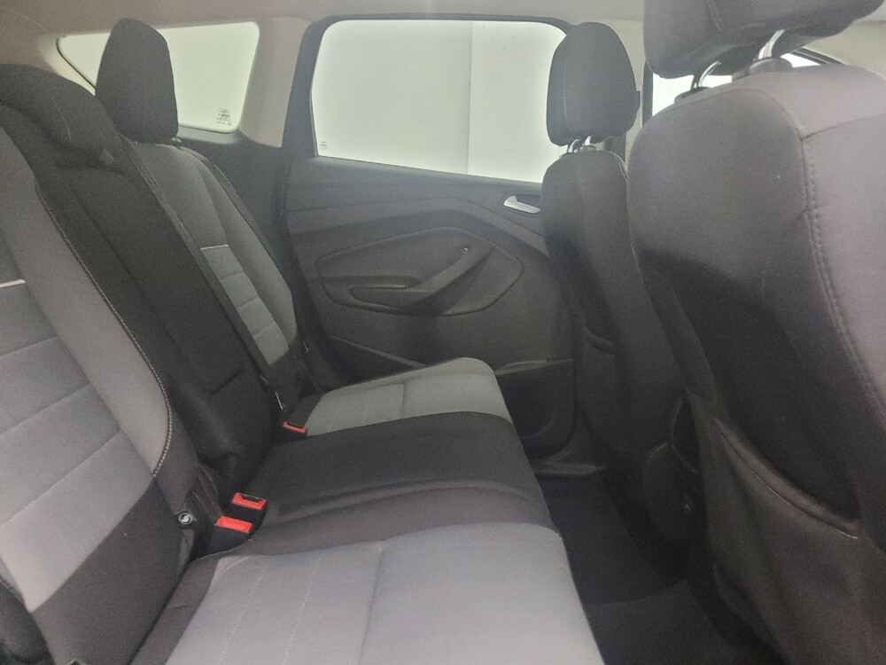 2015 Ford Escape in Taylor, MI 48180 - 18098402 19