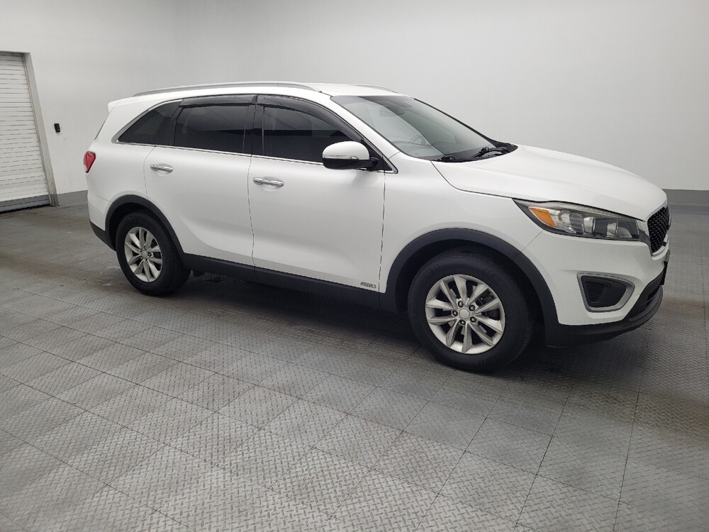 2016 Kia Sorento in Ocala, FL 34471 - 18098403 11