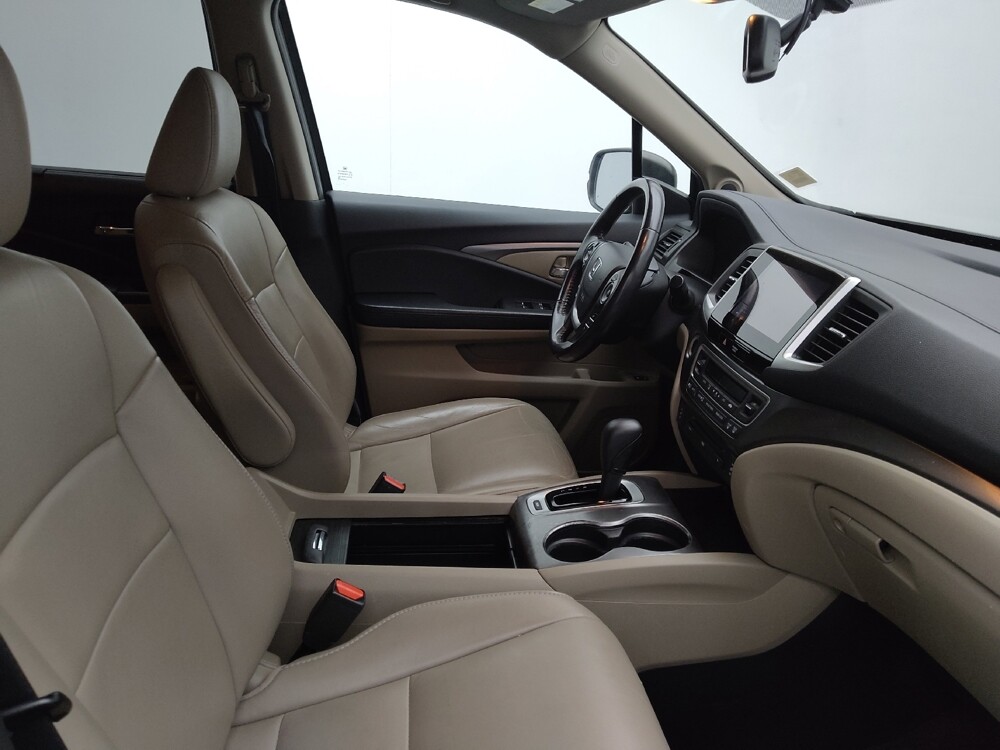 2018 Honda Pilot in Charlotte, NC 28213 - 18098408 21